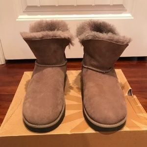 ugg classic cuff mini grey